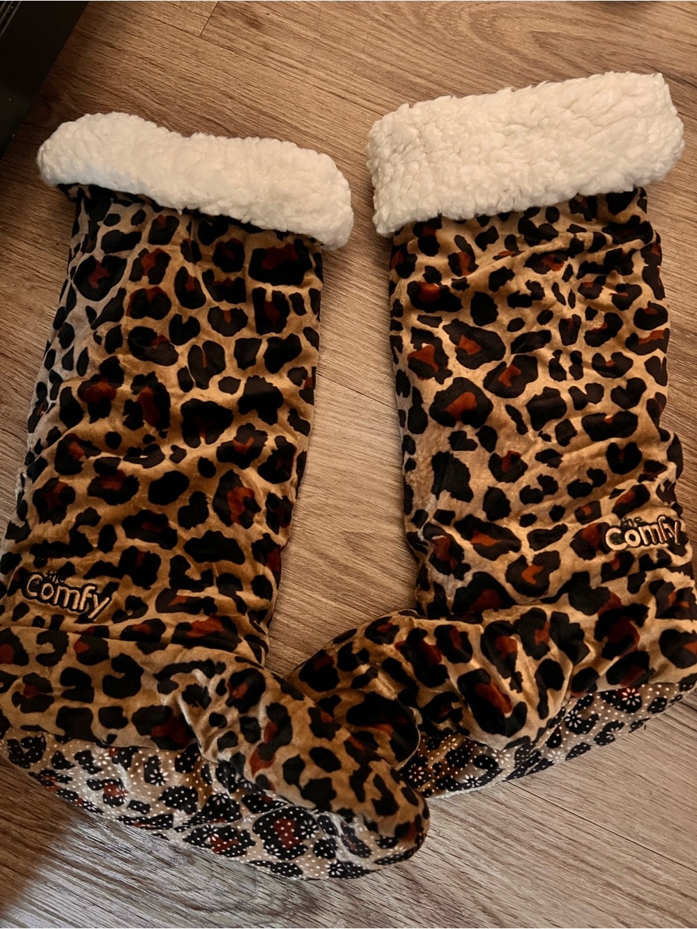 Comfy Leopard Print Sherpa-Lined Women’s Slipper Boots - Brown